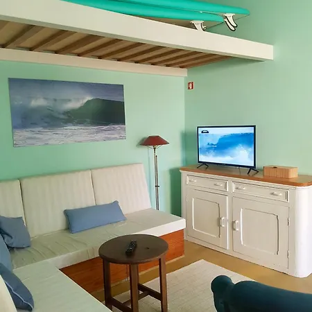 Conde Surf Camp - Capsule Beds Female Dorm * וילה דו קונדה