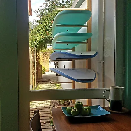 Conde Surf Camp - Capsule Beds Female Dorm * Vila do Conde