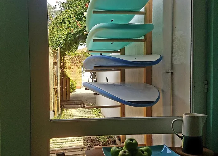 Conde Surf Camp - Capsule Beds Female Dorm * Vila do Conde